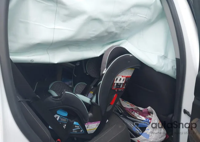 1GKKNLLAXHZ250972: 44231943