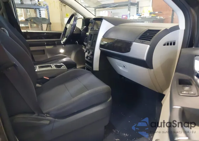 2D4RN6DX3AR411714: 44231956