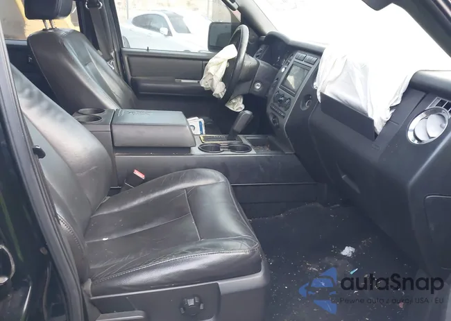 1FMFU16538LA83808: 44231958