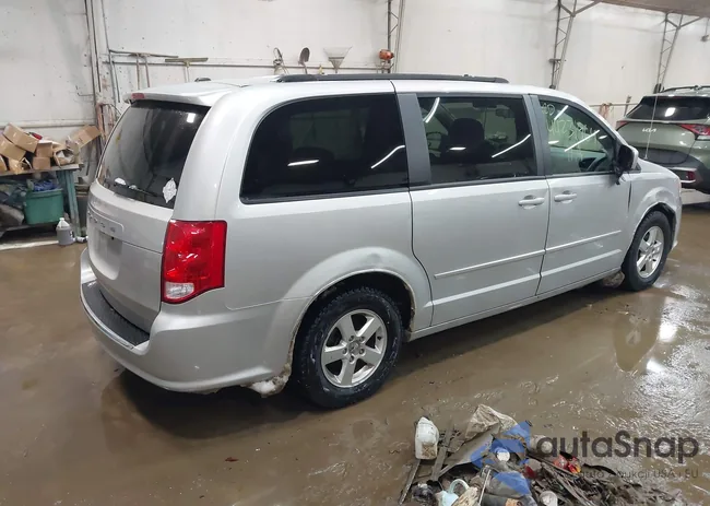 2D4RN3DG3BR632620: 44231964