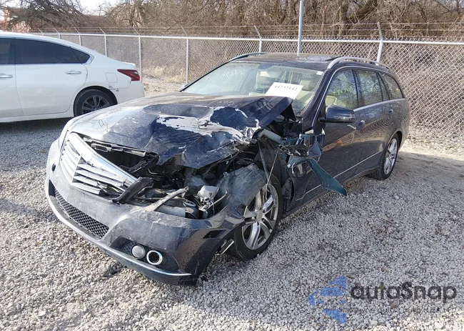 WDDHH8HB9BA285977: 44232142