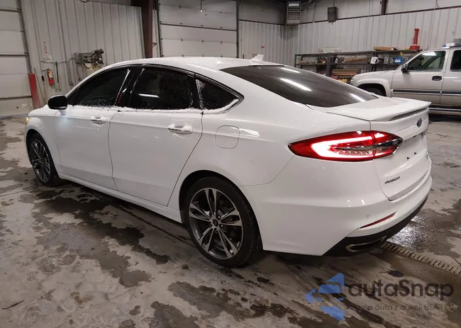 3FA6P0D95KR207684: 44232147