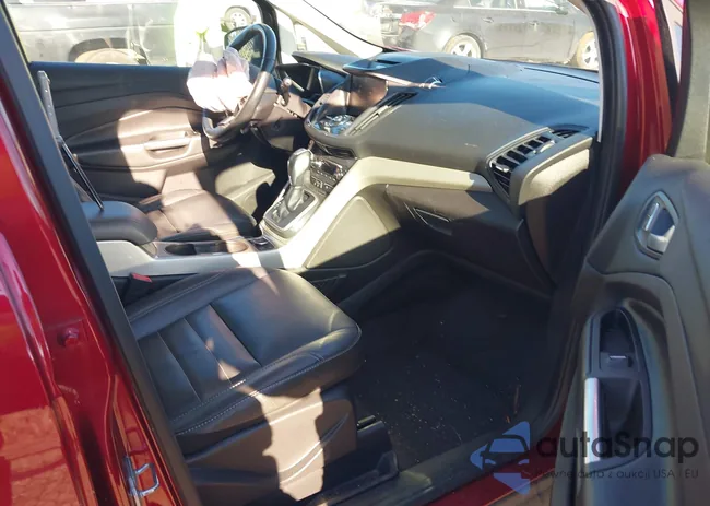 1FADP5CU5FL121774: 44232179