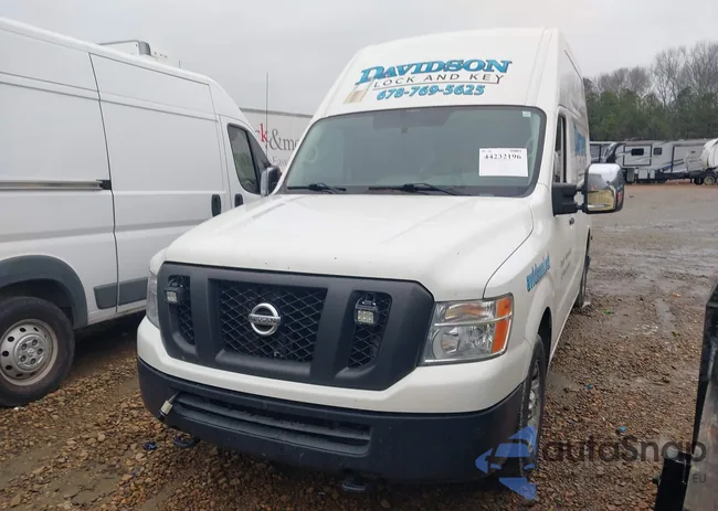 1N6AF0LY6JN813493: 44232196