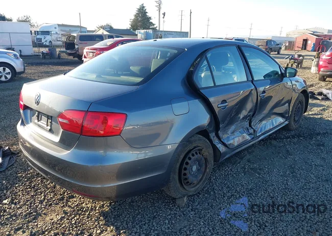 3VW2K7AJ7EM294131: 44232209