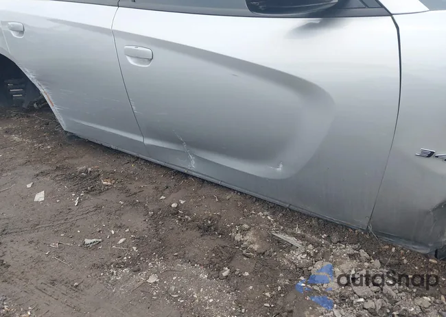 2C3CDXCT1PH536367: 44232221