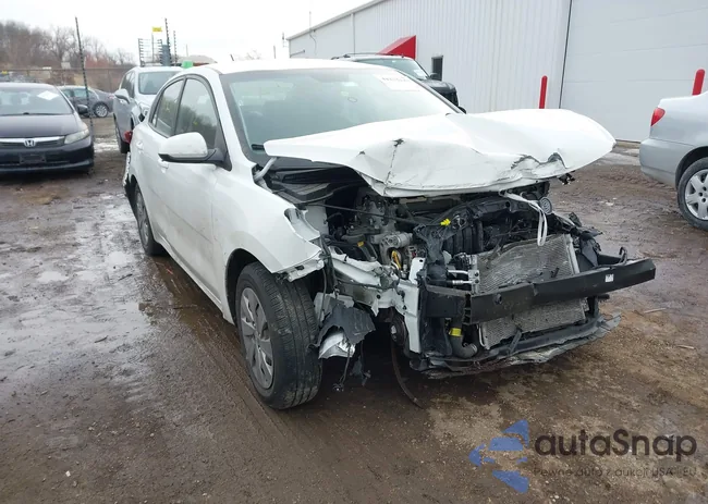 3KPA24AD0LE29583: 44232328