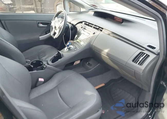 JTDKN3DU1B0301369: 44233360