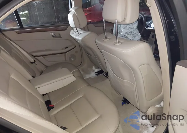 WDDHF5KB7CA549860: 44233381