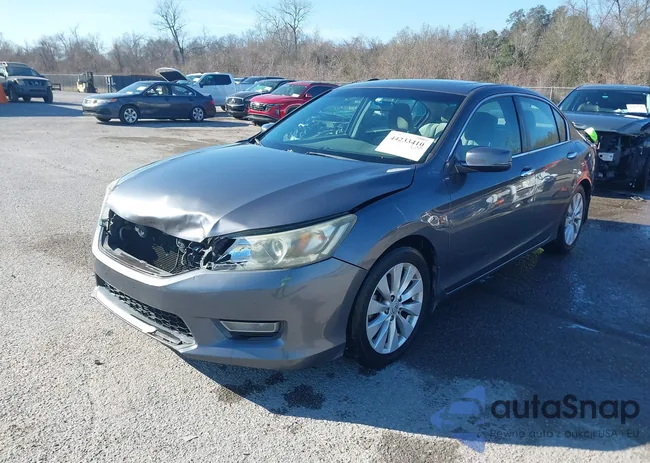 1HGCR2F78DA078188: 44233410