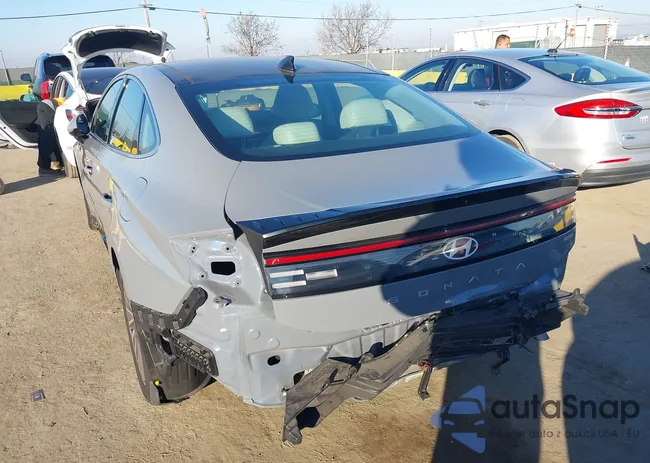 KMHL54JJ2SA105449: 44233433