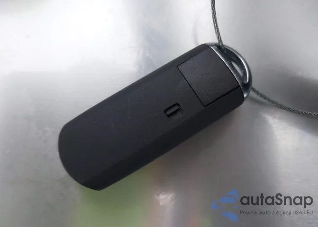 JM1GJ1W65E1160356: 44233524