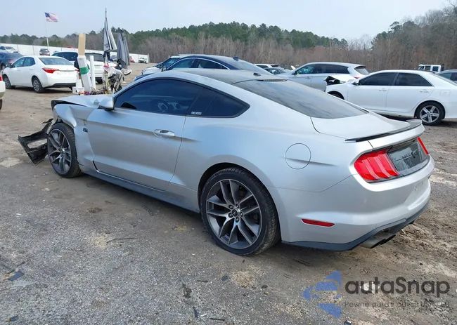 1FA6P8CF0K5142252: 44233548