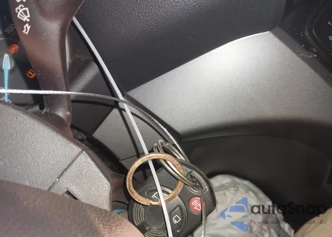 1FMCU0F78JUB41751: 44233561