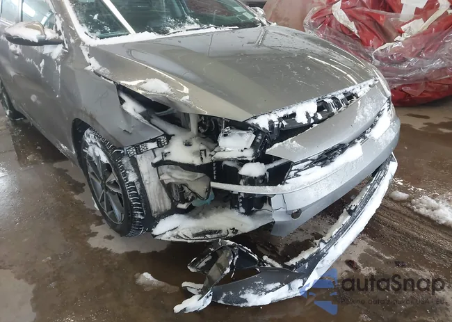 3KPF24AD3PE543258: 44233597