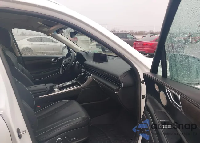 KMUHCESC1MU043398: 44233663