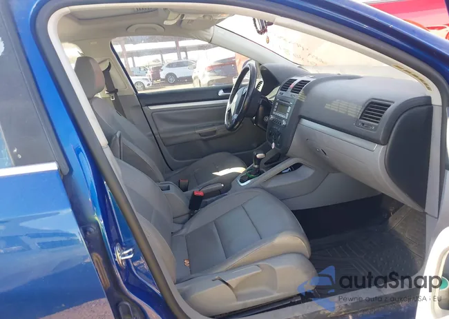 3VWRL71K39M006812: 44233724