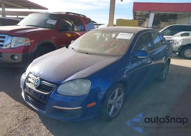 3VWRL71K39M006812: 44233724