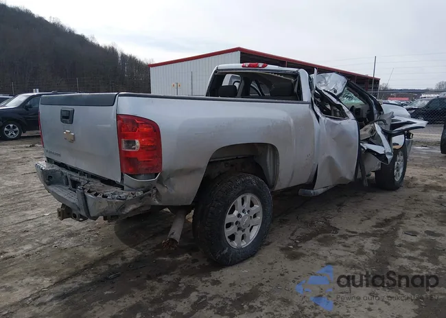 1GC2KVCG0DZ401137: 44233763