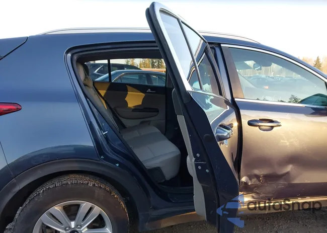 KNDPMCACXH7100087: 44233803