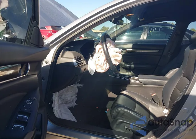 1HGCV1F34JA248271: 44233846