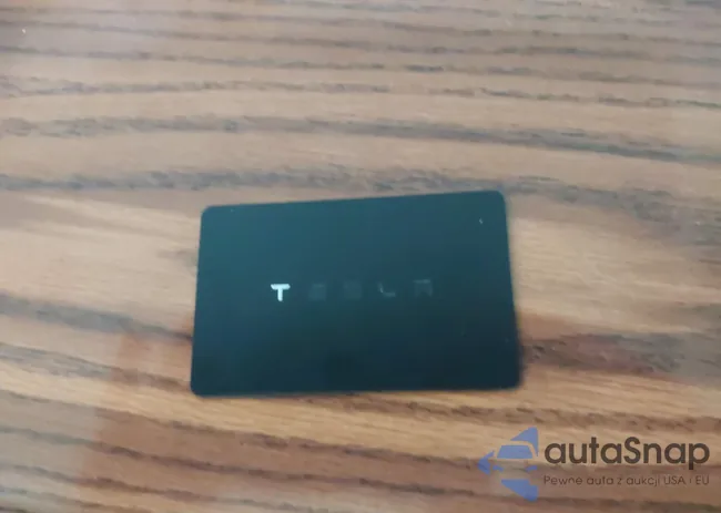 5YJ3E1EA1LF615037: 44233885