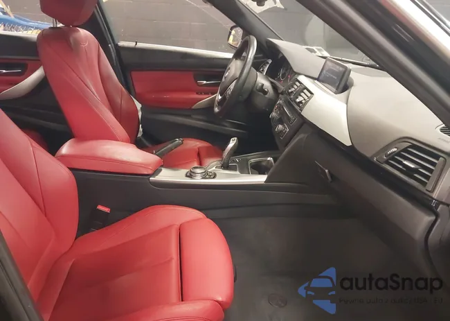 WBA3B9G52FNR93071: 44232940