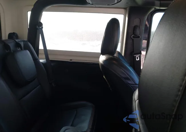 1C4HJXCGXKW605144: 44232976