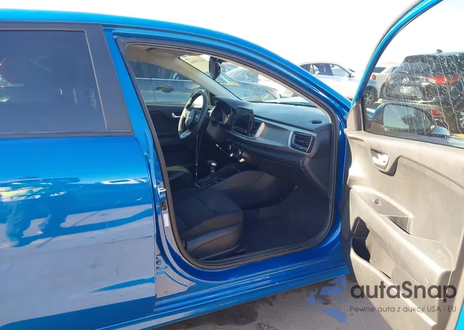 3KPA24AD3NE438341: 44233046