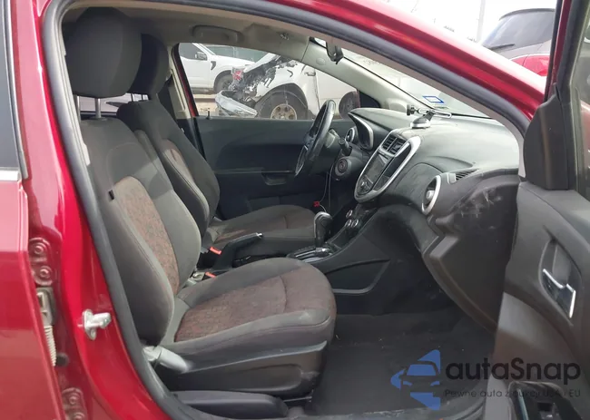 1G1JD5SB7K4149059: 44233082