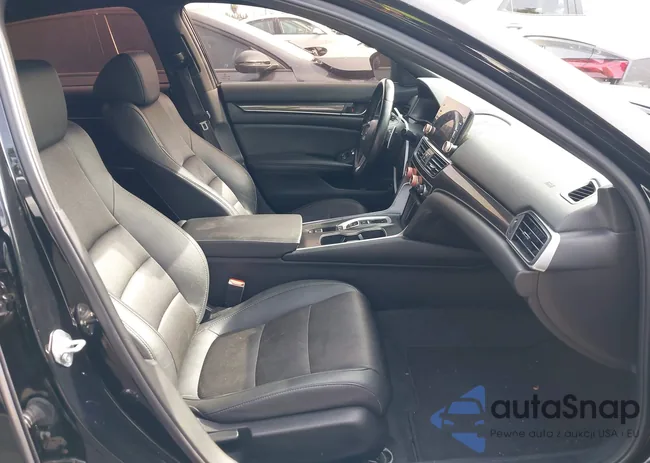 1HGCV2F38LA023330: 44233083