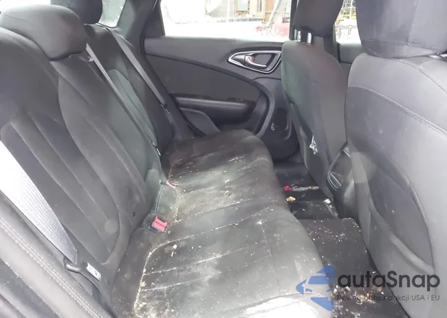 1C3CCCAB0GN124048: 44233141