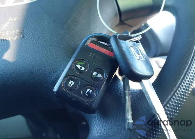 5FNRL3H44AB037983: 44233162