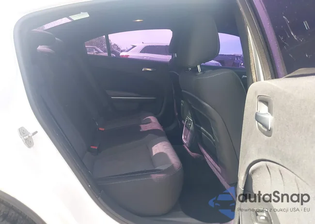 2C3CDXHG7FH836294: 44234461