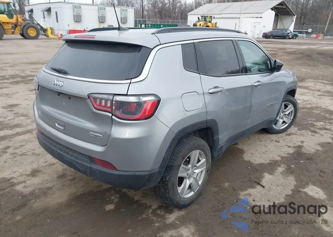 3C4NJDBB7NT168589: 44234728