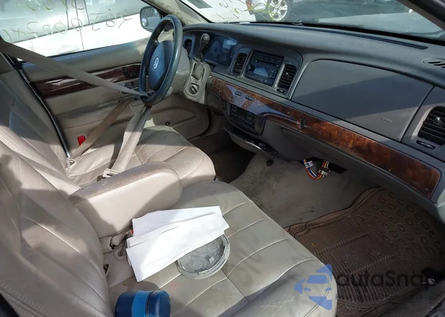 2MEFM75V28X606696: 44234780