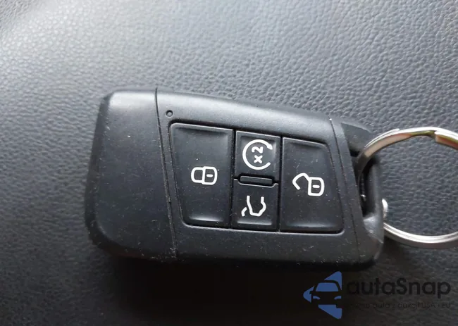 3VWC57BU0KM225300: 44234815