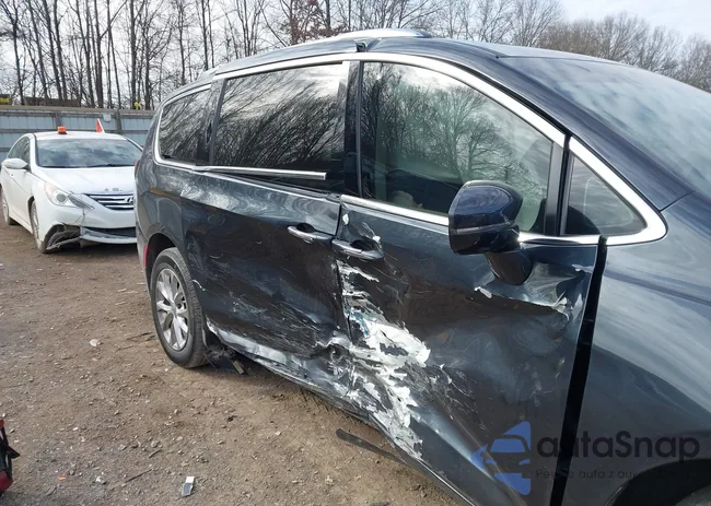 2C4RC3BG4MR511135: 44234822