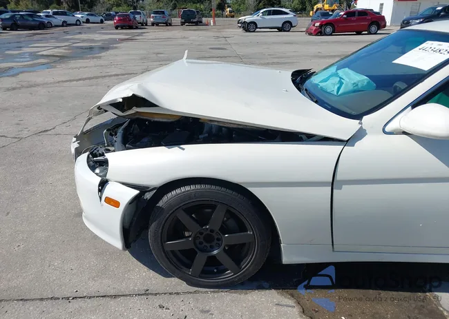 JT8CD32Z6W1003906: 44234825