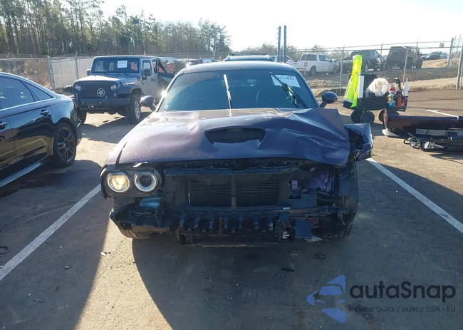 2C3CDZJG5NH108915: 44234829