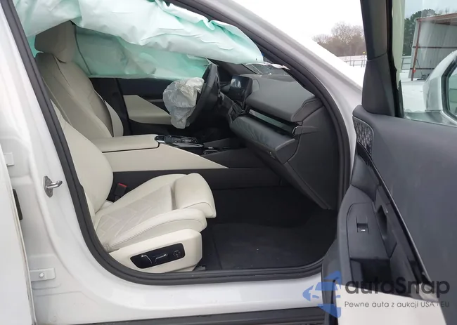 WBA43FJ00RCP84537: 44234855