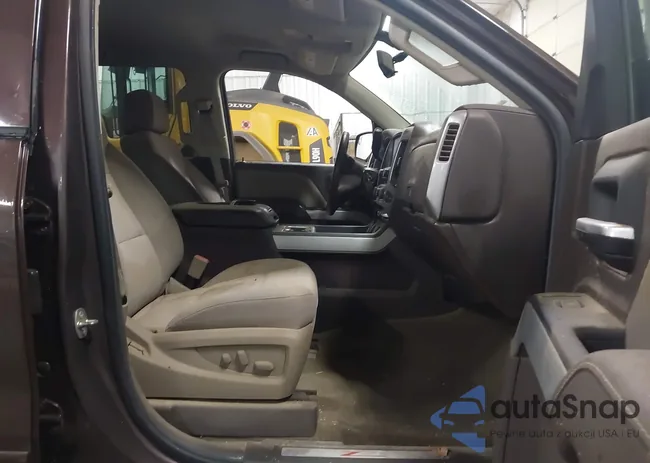 3GCUKREC0GG199737: 44233948