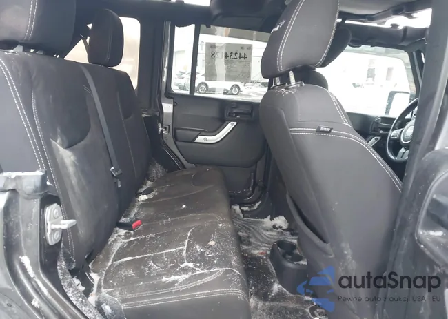 1C4HJWFG7GL205931: 44234128