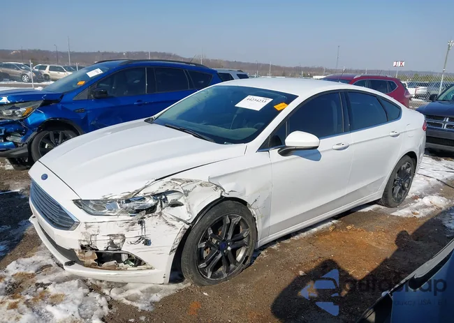 3FA6P0HD8JR213685: 44234233