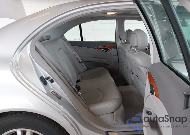 WDBUF65JX4A577203: 44234239