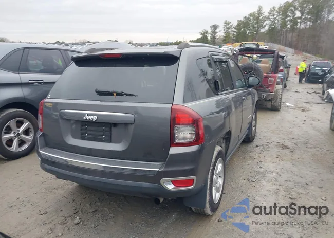 1C4NJCBA8FD170571: 44234292