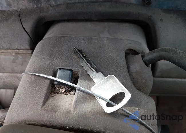 2FAFP71WXYX206088: 44235370