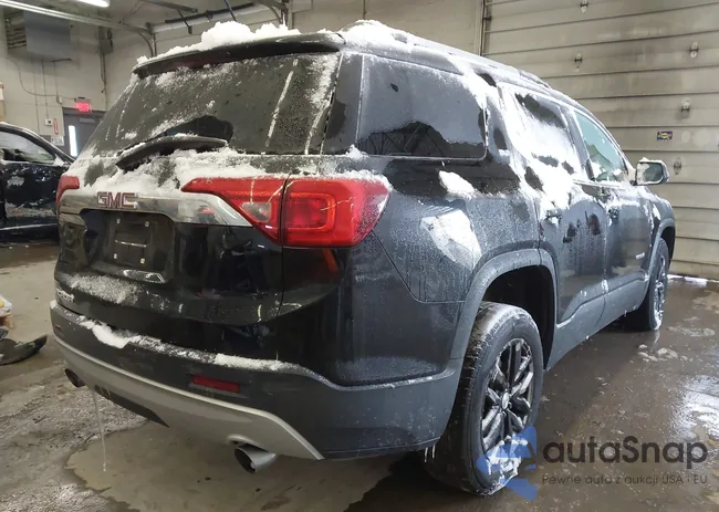 1GKKNMLS3JZ166965: 44235383