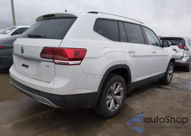 1V2DR2CA3JC561475: 44235477