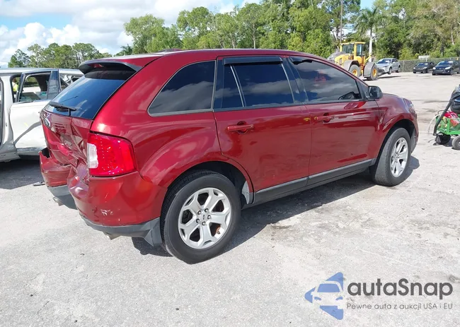 2FMDK3JCXEBB52780: 44235487